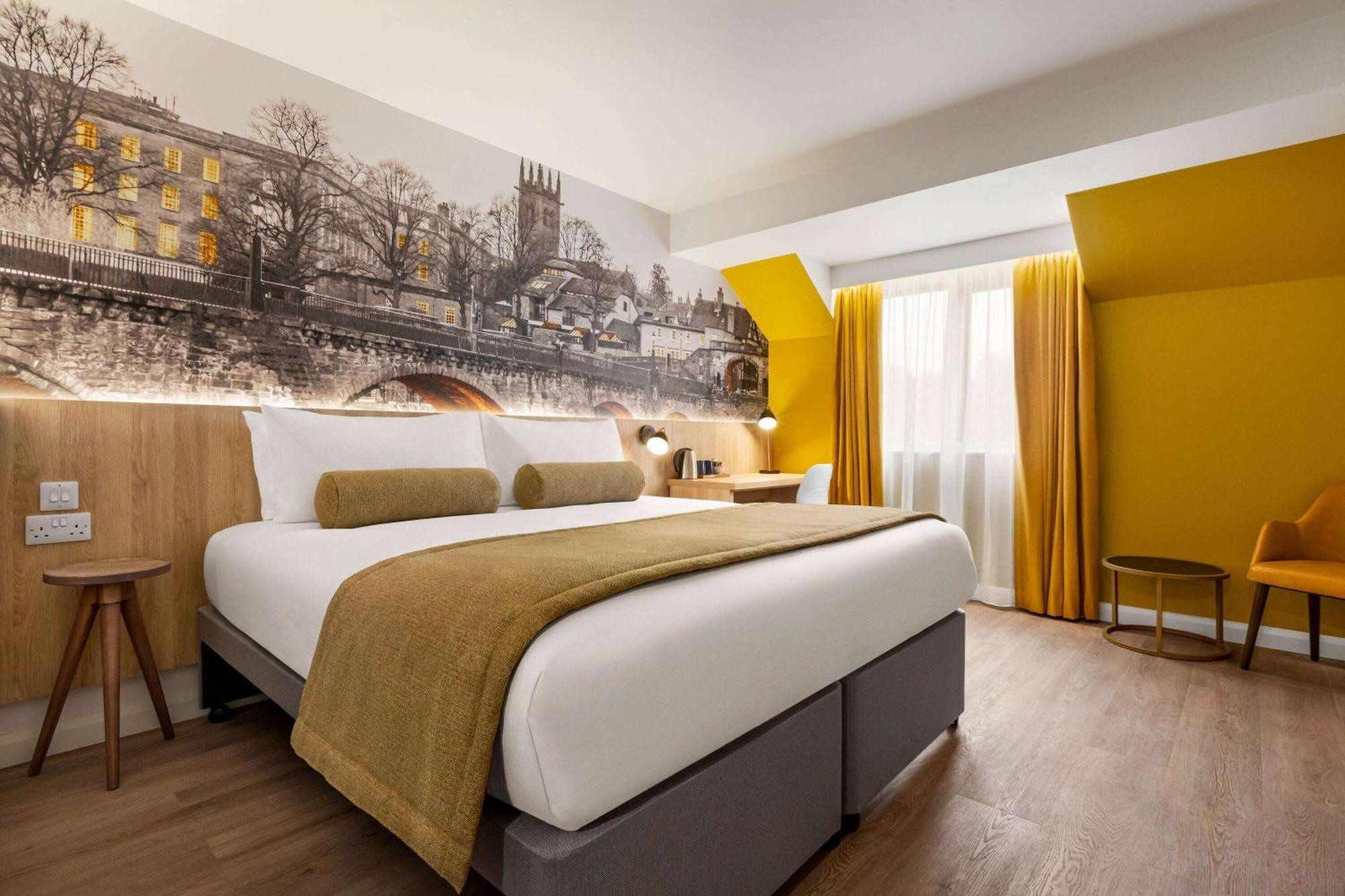 Super 8 By Wyndham Chester East מראה חיצוני תמונה
